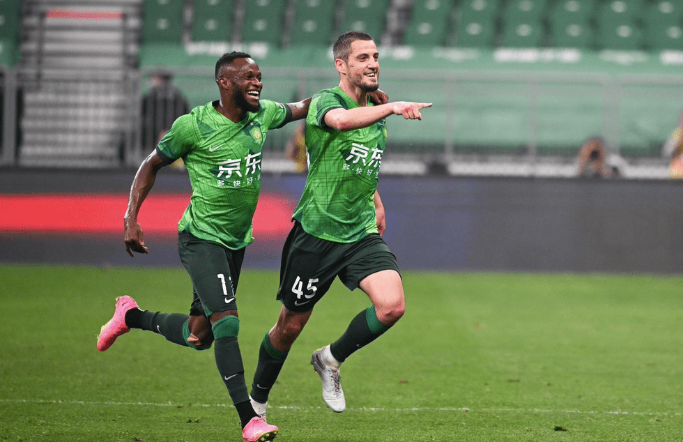 窗口期中超传出新动向；辽宁本钢外线爆发；管理层表态：赛场秩序良好；更衣室氛围转暖的简单介绍