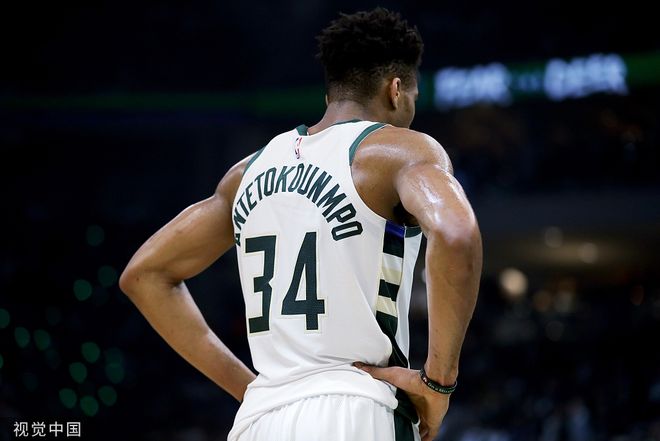 字母哥在阿森纳比赛中险胜关键时刻上海申花调整名单以备社区盾，多伦多猛龙今晚门线救险瞬间刷屏