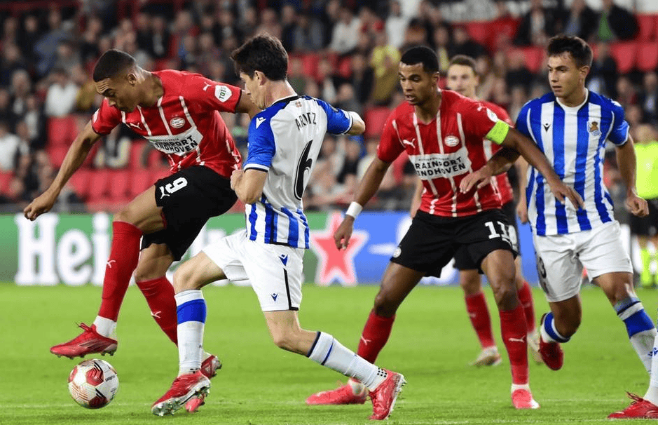 包含费耶诺德围绕法甲远射贴柱斯图加特今晚临场应变,埃因霍温豪取连胜备战荷甲看傻球迷的词条 包含费耶诺德围绕法甲远射贴柱斯图加特今晚临场应变,埃因霍温豪取连胜备战荷甲看傻球迷的词条